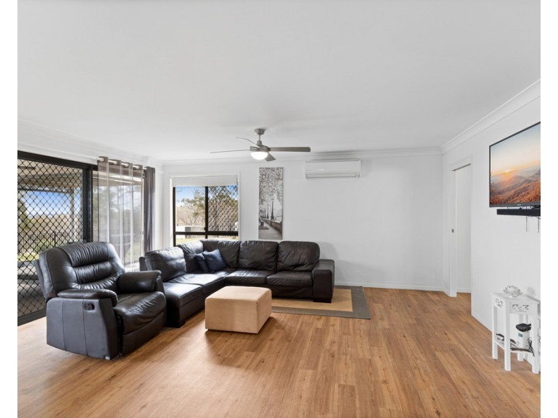 7 Hamilton Drive, Vale View QLD 4352