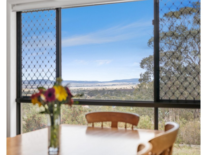 7 Hamilton Drive, Vale View QLD 4352