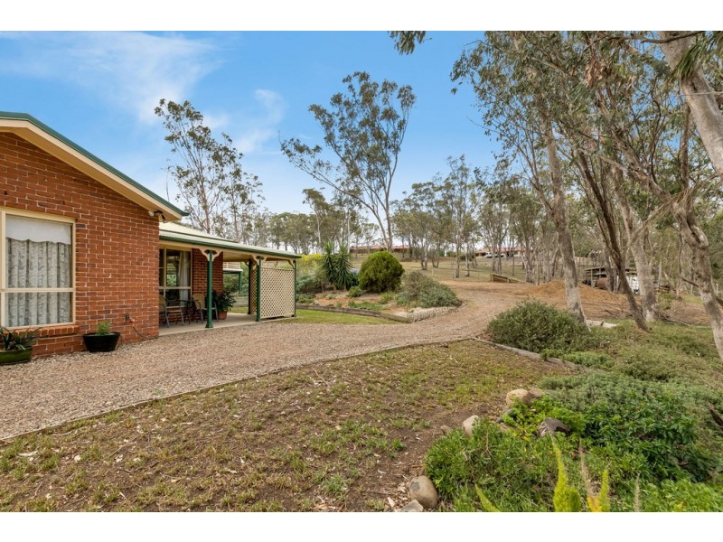 4 Stark Drive, Vale View QLD 4352