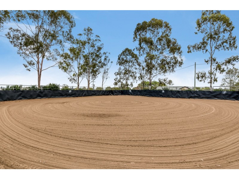 4 Stark Drive, Vale View QLD 4352