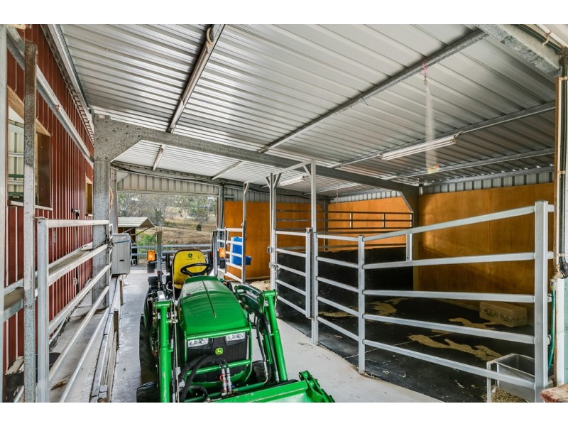 4 Stark Drive, Vale View QLD 4352