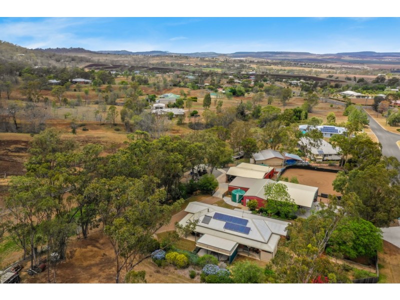 4 Stark Drive, Vale View QLD 4352