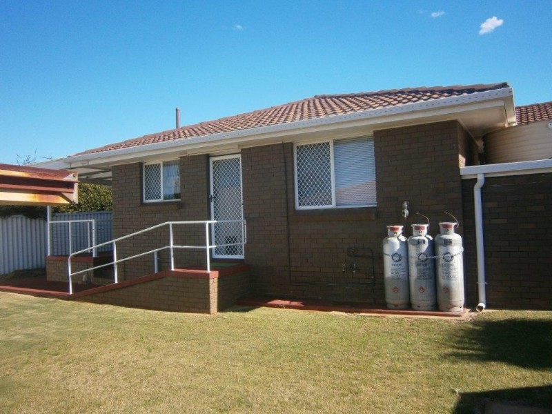 9 GASCONY STREET, Harristown QLD 4350