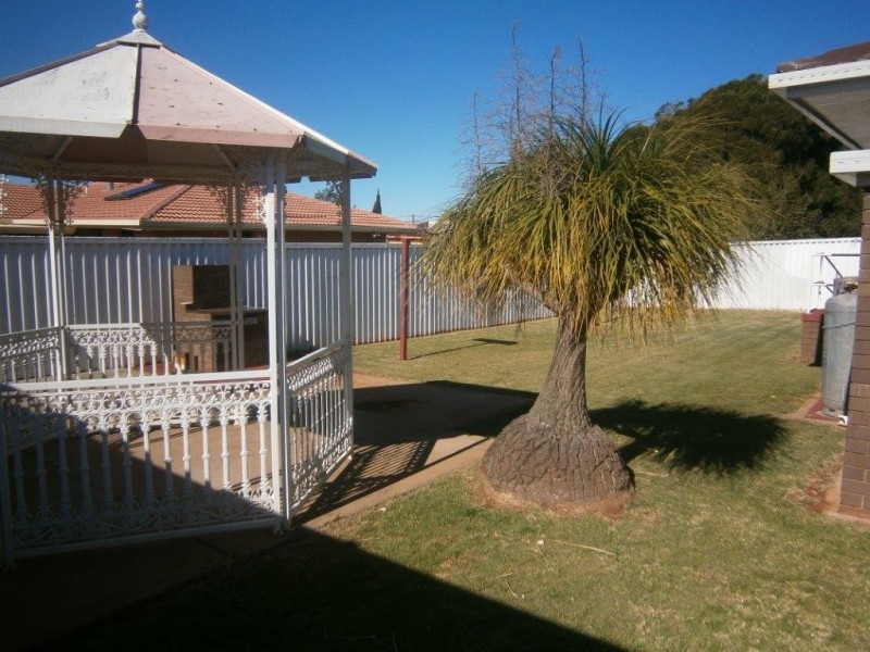 9 GASCONY STREET, Harristown QLD 4350