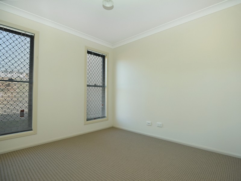 34 Charmaine  Court, Kleinton QLD 4352