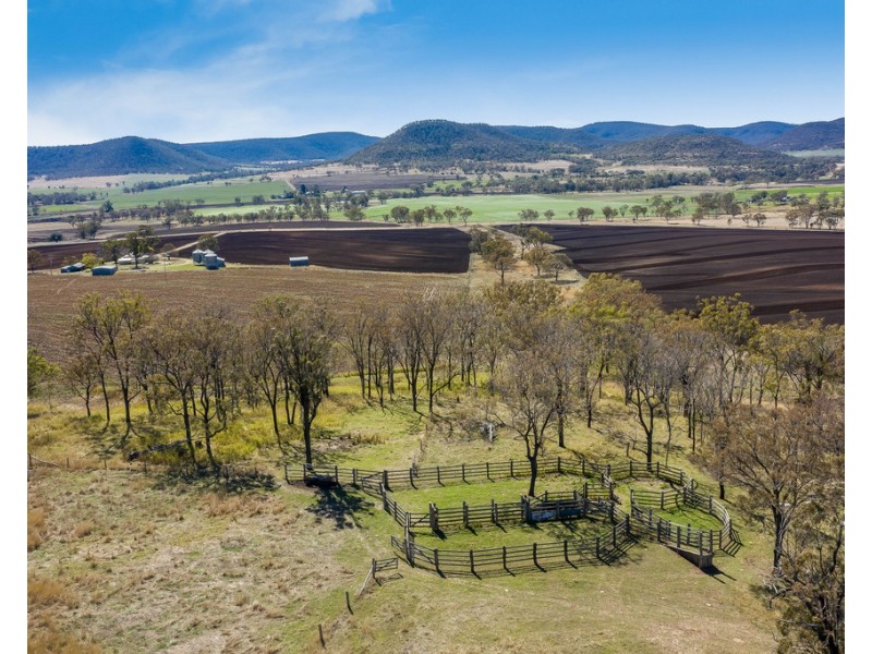 646 Pilton Valley Road, Upper Pilton QLD 4361