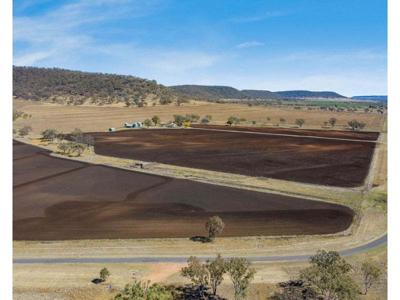 646 Pilton Valley Road, Upper Pilton QLD 4361