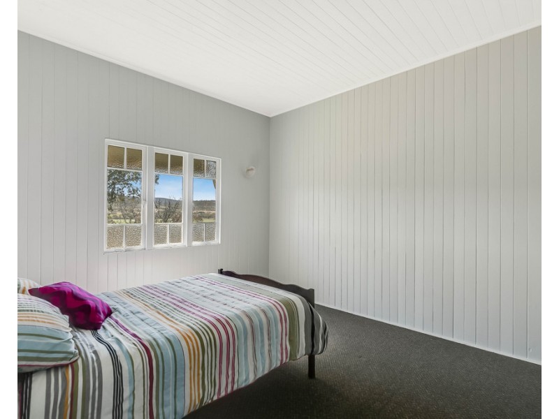 646 Pilton Valley Road, Upper Pilton QLD 4361