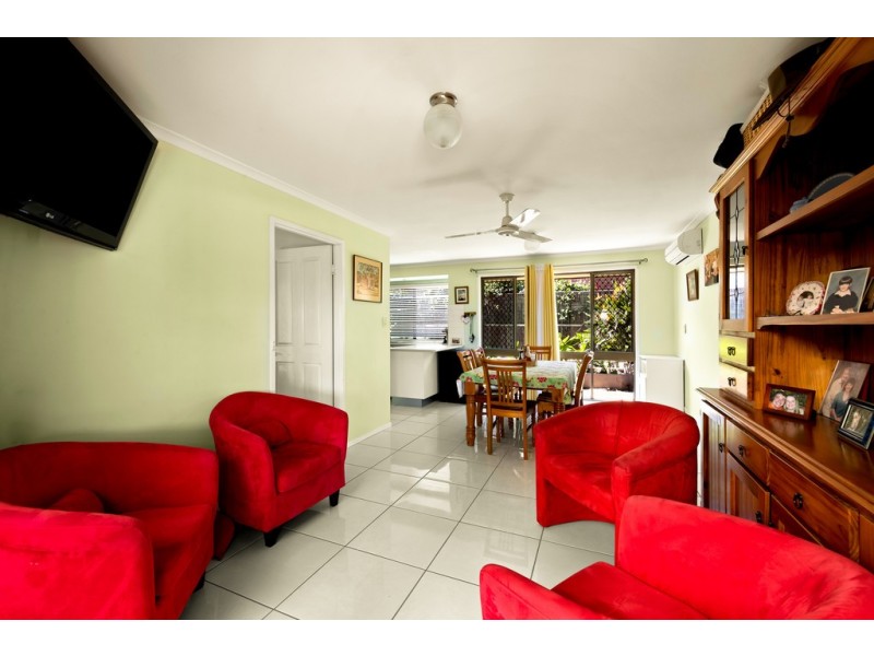 34 Hinkler Crescent, Wilsonton QLD 4350