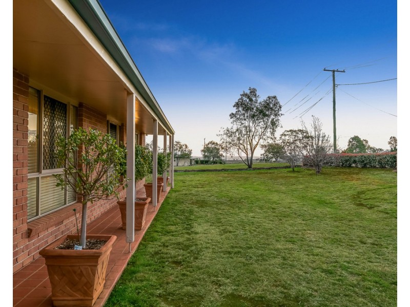 4 Janet Drive, Vale View QLD 4352