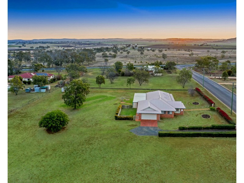 4 Janet Drive, Vale View QLD 4352