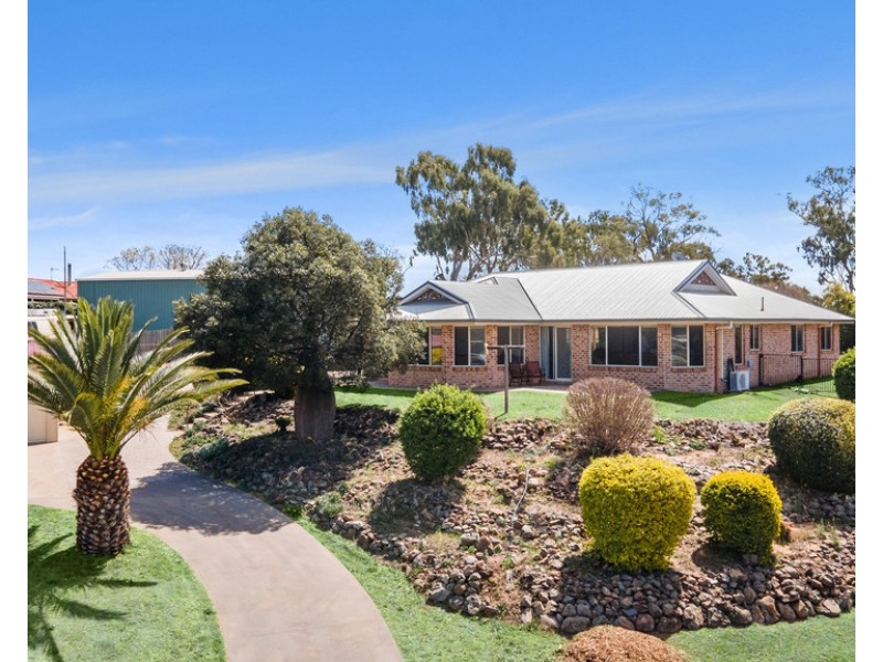 11 Amy Court, Westbrook QLD 4350