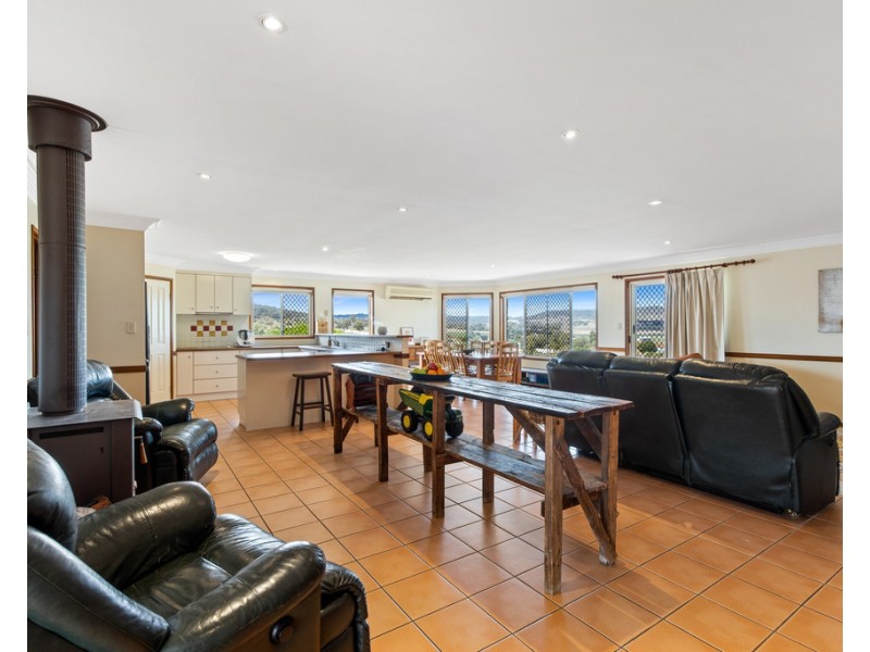 11 Amy Court, Westbrook QLD 4350