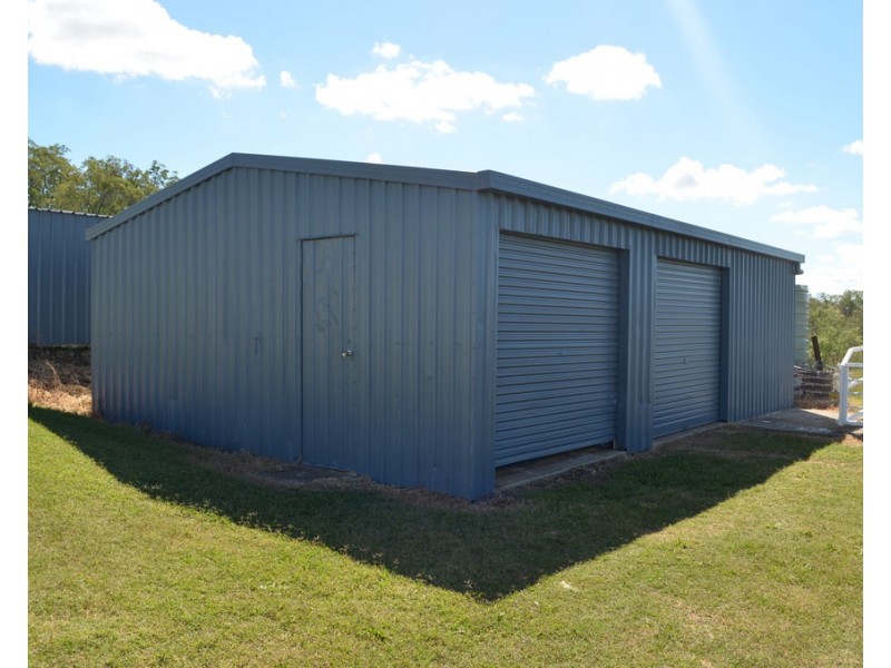 215 Hazelwood Road, Southbrook QLD 4363