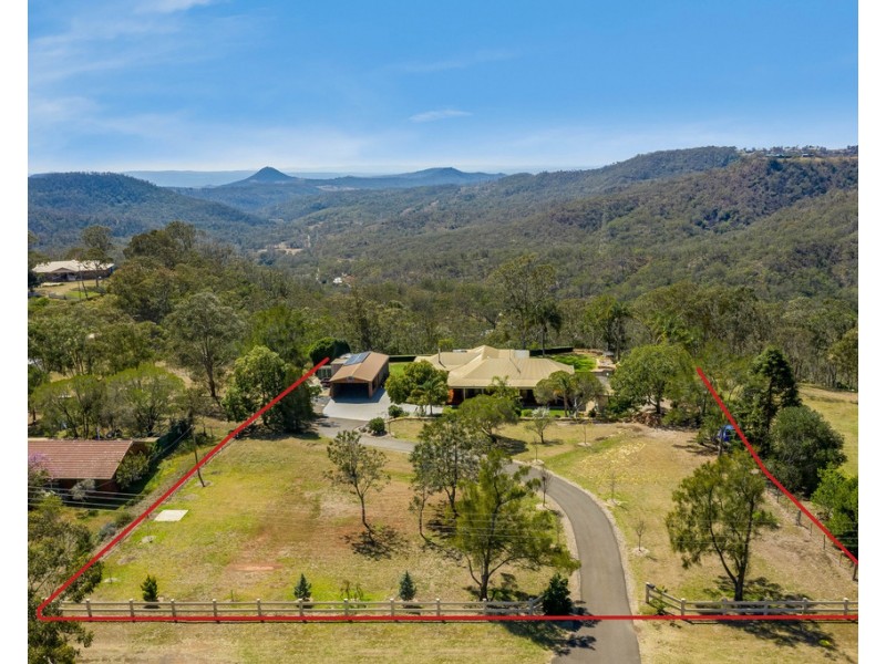 139 Preston Boundary Rd, Preston QLD 4352