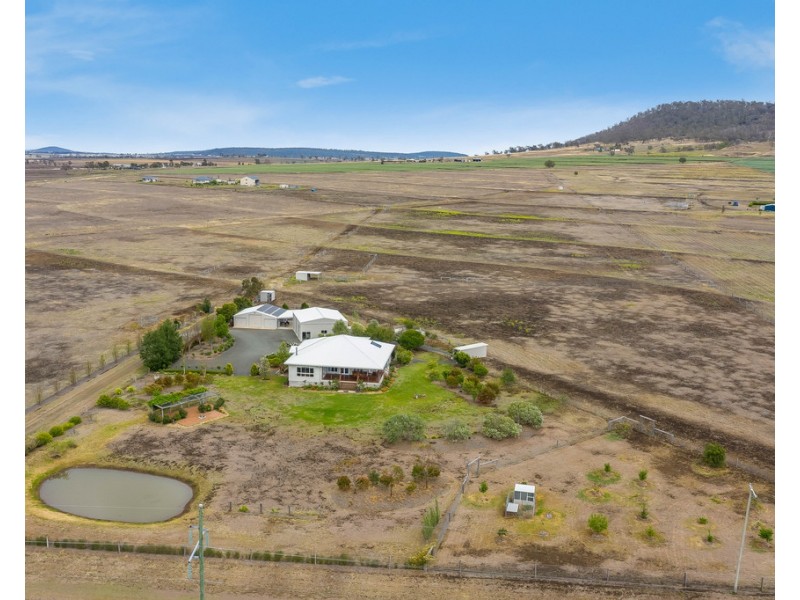 39 Budgee Road, Ascot QLD 4359