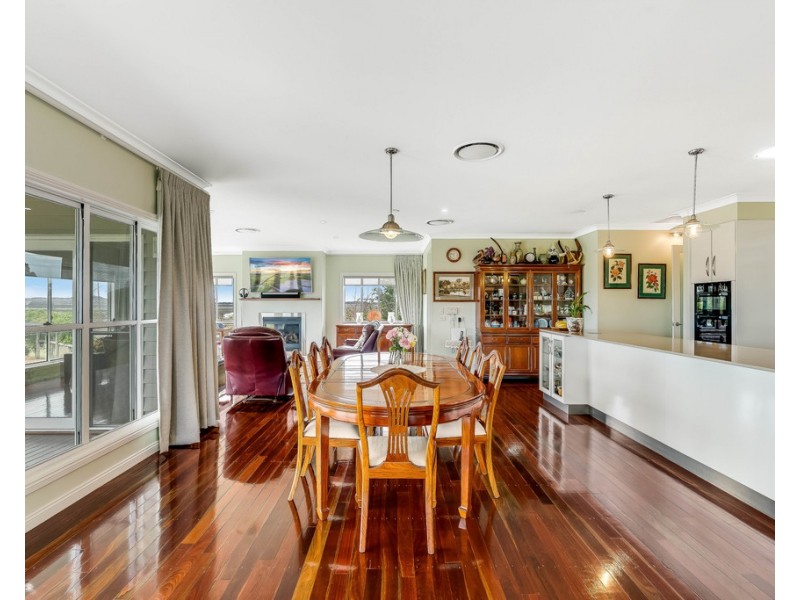 39 Budgee Road, Ascot QLD 4359