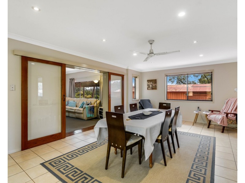 4 Ramsay Road, Glenvale QLD 4350