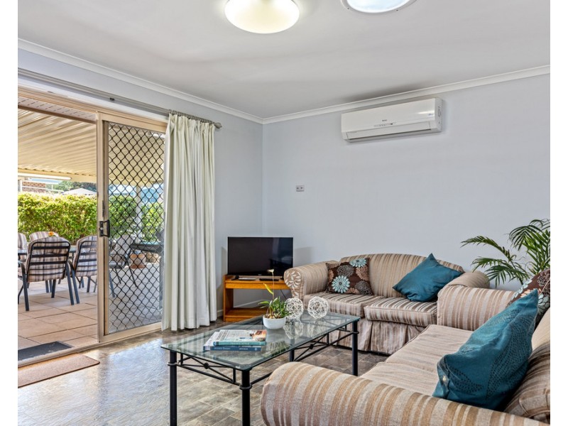 13 Handley Drive, Westbrook QLD 4350