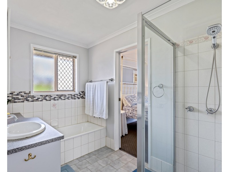 13 Handley Drive, Westbrook QLD 4350