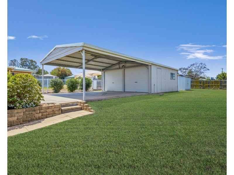 13 Handley Drive, Westbrook QLD 4350