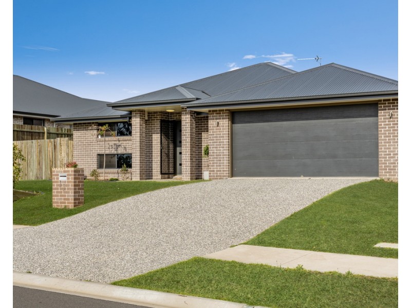 35 Whitefield Street, Glenvale QLD 4350