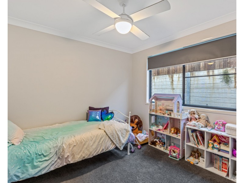 35 Whitefield Street, Glenvale QLD 4350