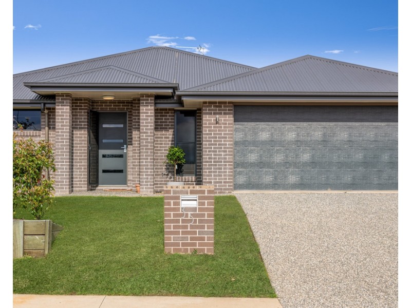 35 Whitefield Street, Glenvale QLD 4350