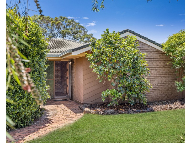 9 Sharon Court, Darling Heights QLD 4350