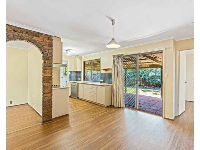 9 Sharon Court, Darling Heights QLD 4350