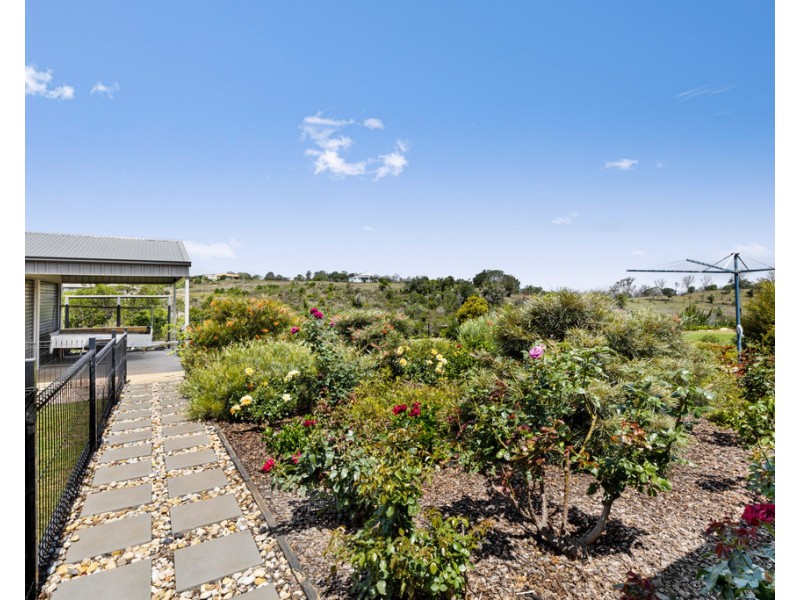 55 Federation Drive, Highfields QLD 4352