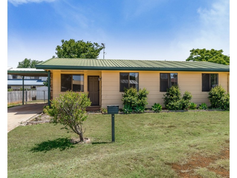 6 Kratzmann Court, Kearneys Spring QLD 4350