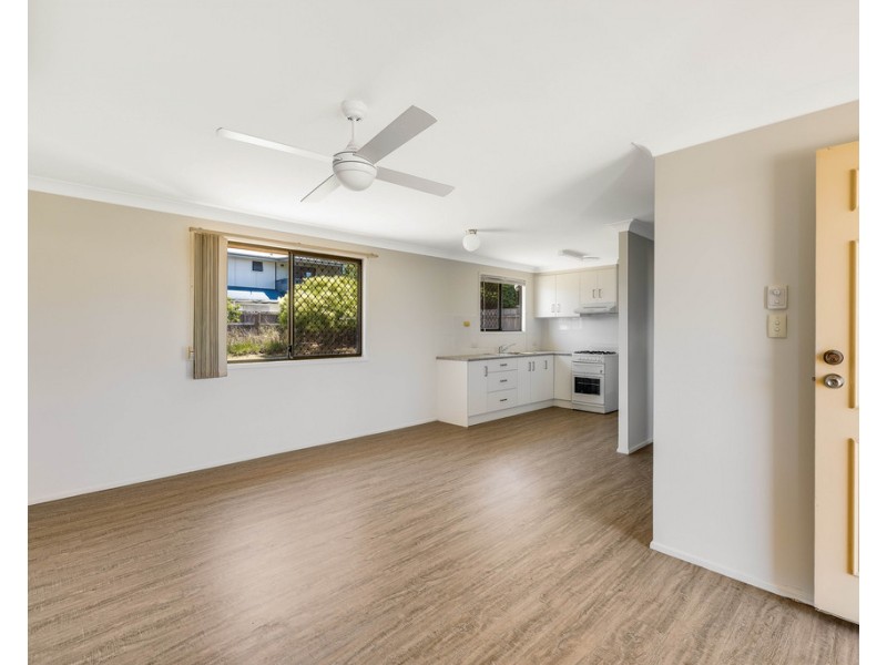 6 Kratzmann Court, Kearneys Spring QLD 4350
