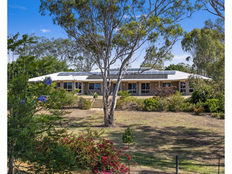 305 Kearney Street, Top Camp QLD 4350