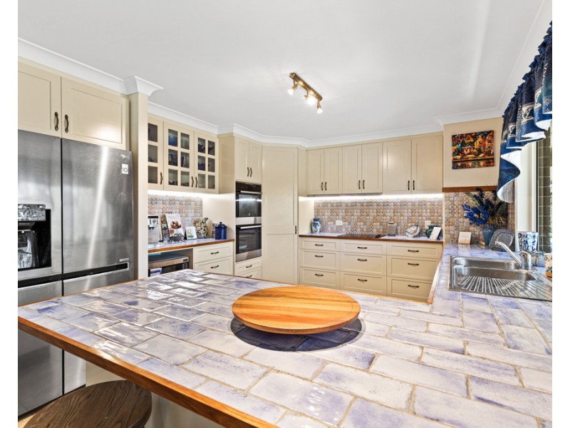305 Kearney Street, Top Camp QLD 4350