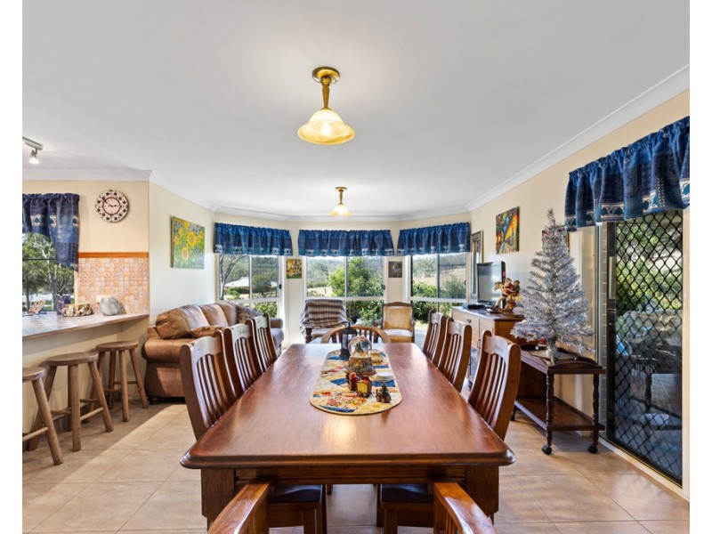 305 Kearney Street, Top Camp QLD 4350