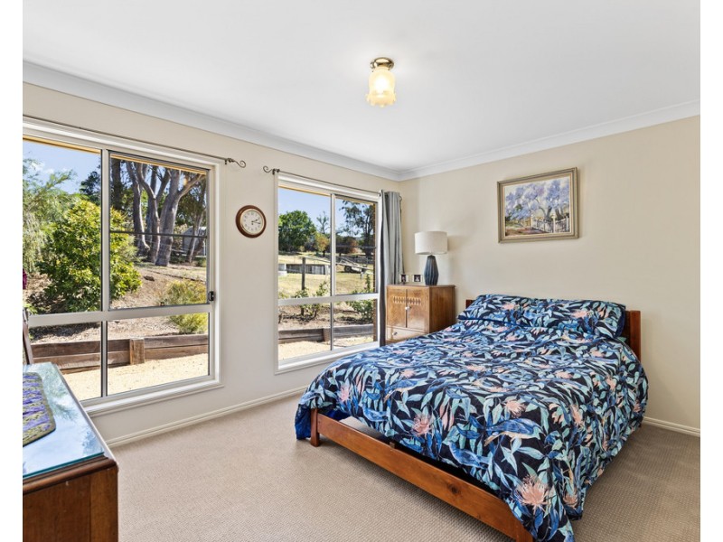 305 Kearney Street, Top Camp QLD 4350