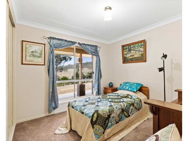 305 Kearney Street, Top Camp QLD 4350