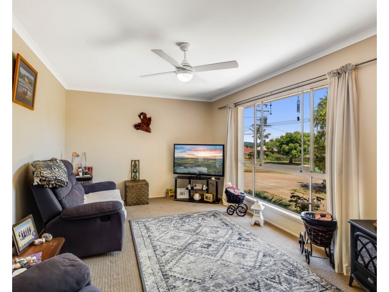 31 Seppelt Street, Wilsonton Heights QLD 4350