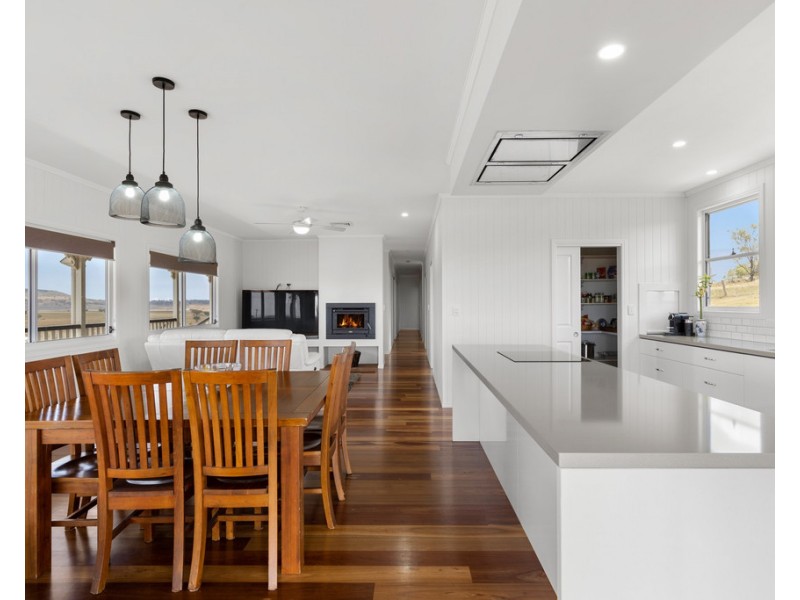 27 Gerald Lane, Greenmount QLD 4359