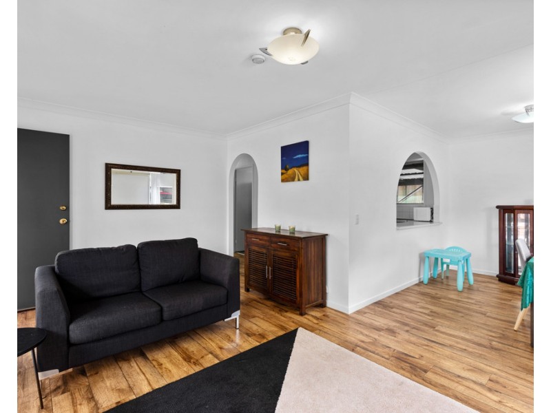 33 Hinkler Crescent, Wilsonton QLD 4350