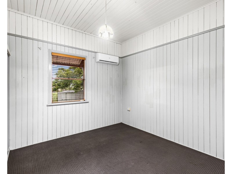 15 JORDAN COURT, Charlton QLD 4350