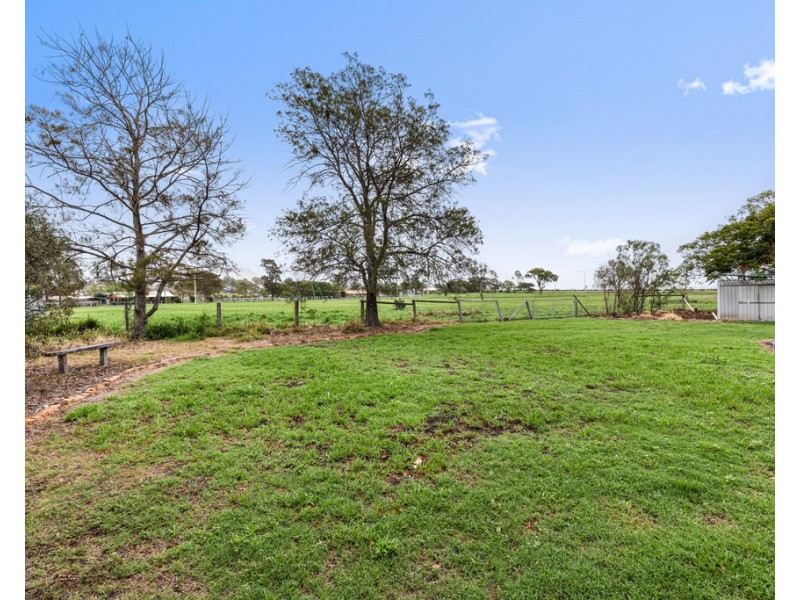 15 JORDAN COURT, Charlton QLD 4350