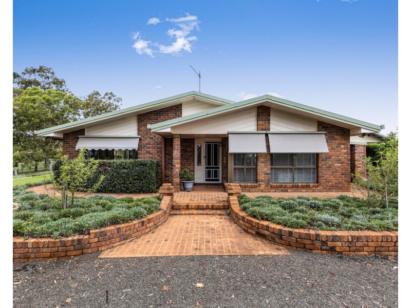 60 Steinberg Road, Highfields QLD 4352