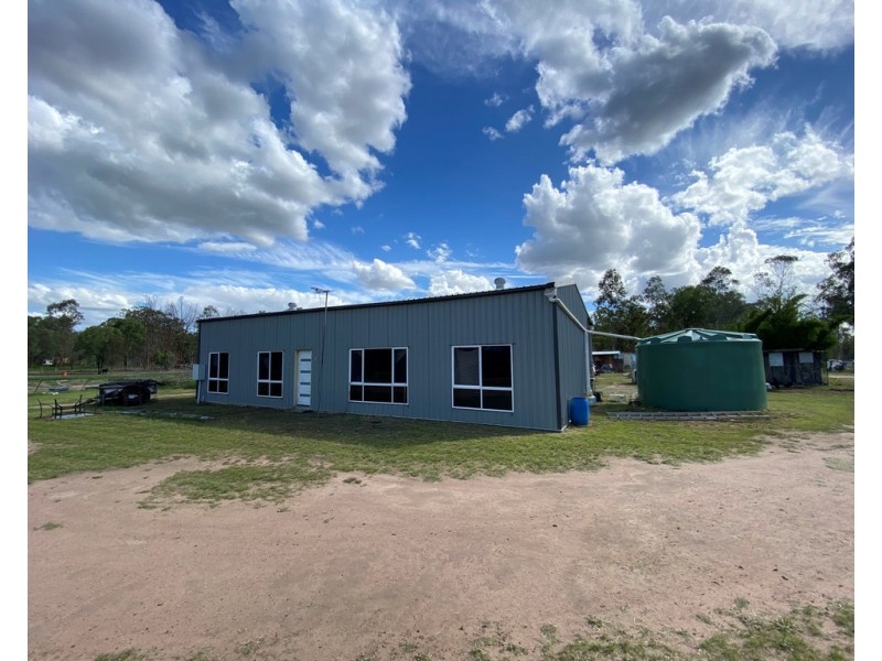 29 Qually Road, Lockyer Waters QLD 4311