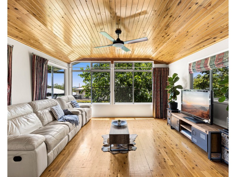 11 Rowbotham Street, Rangeville QLD 4350