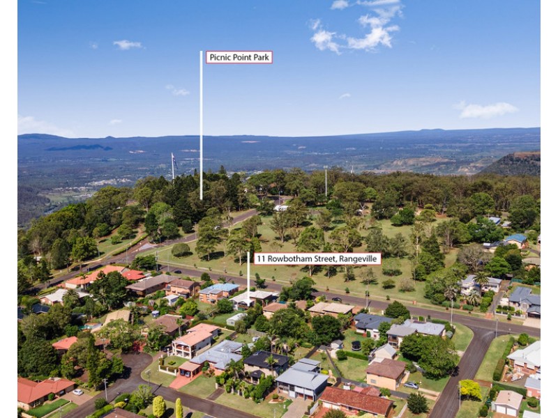 11 Rowbotham Street, Rangeville QLD 4350