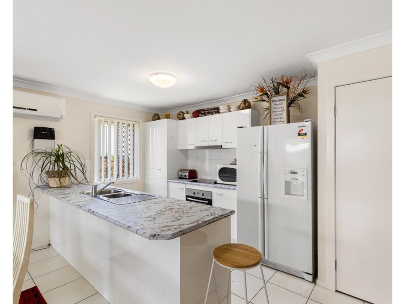 20 Sweeney Street, Kearneys Spring QLD 4350