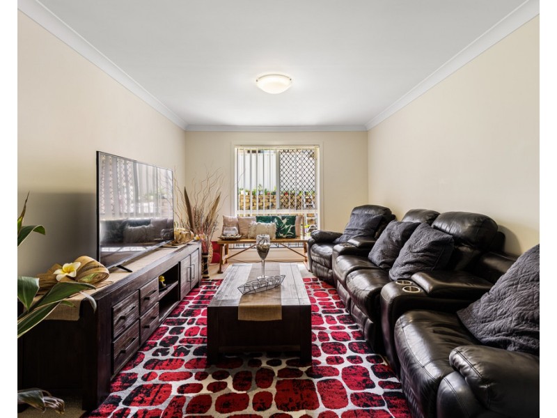 20 Sweeney Street, Kearneys Spring QLD 4350