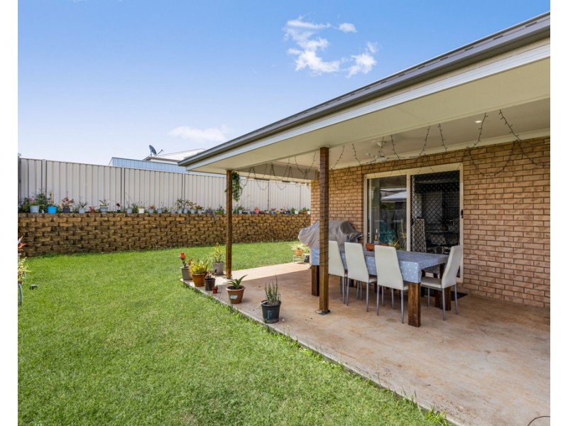 20 Sweeney Street, Kearneys Spring QLD 4350